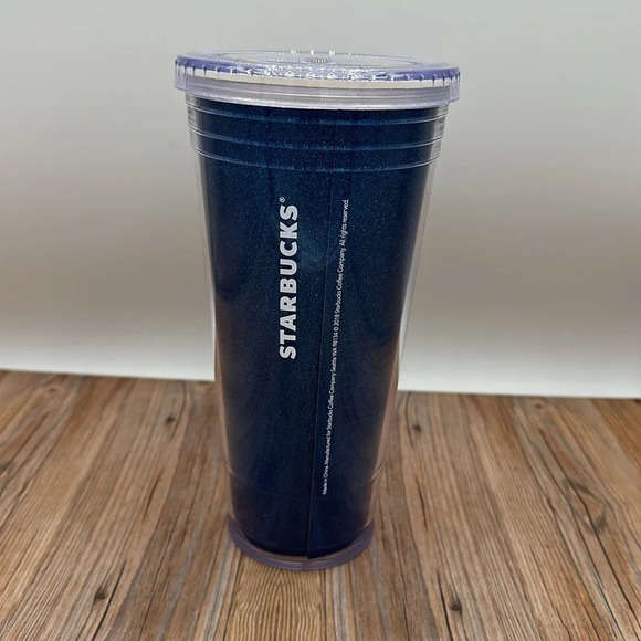 Glittery blue plastic Starbucks 20oz tumbler - Picture 2 of 4